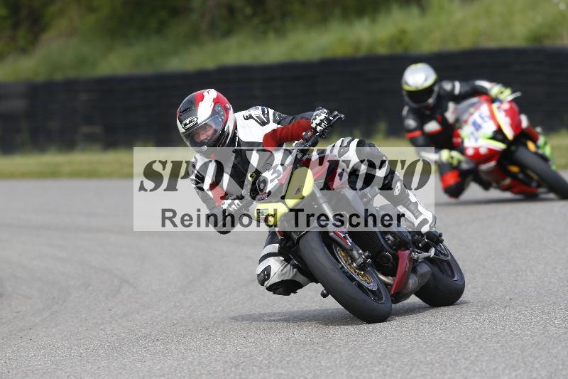 /Archiv-2025/07 19.04.2025 Speer Racing ADR/Gruppe gelb/63